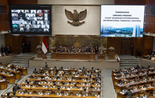 sidang parlemen